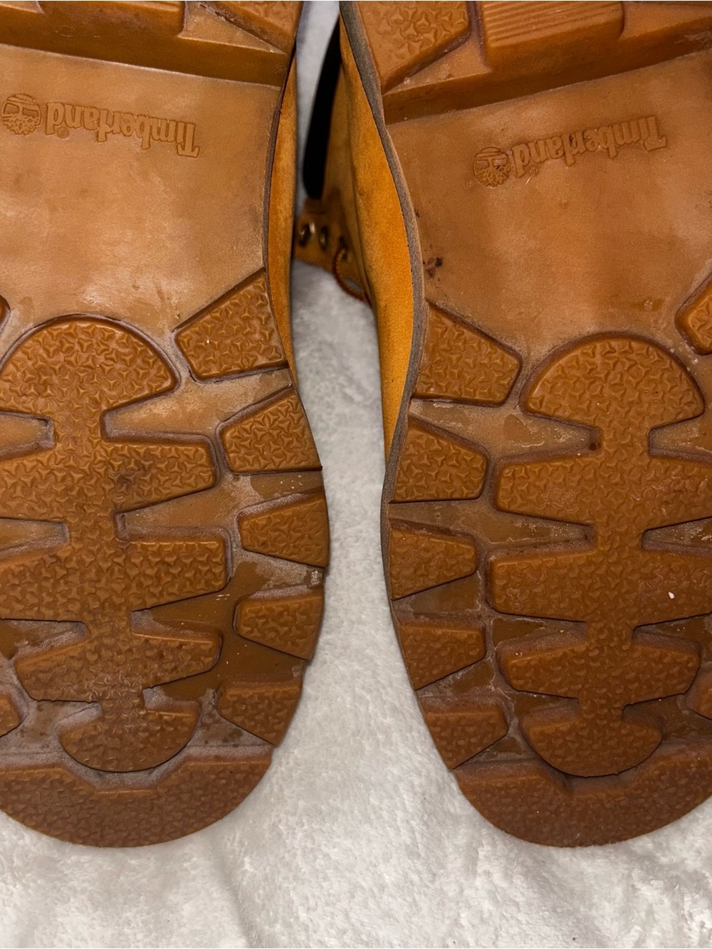Timberland Wheat Nubuck Work Boots with Brown Collar - Picture 12 of 14